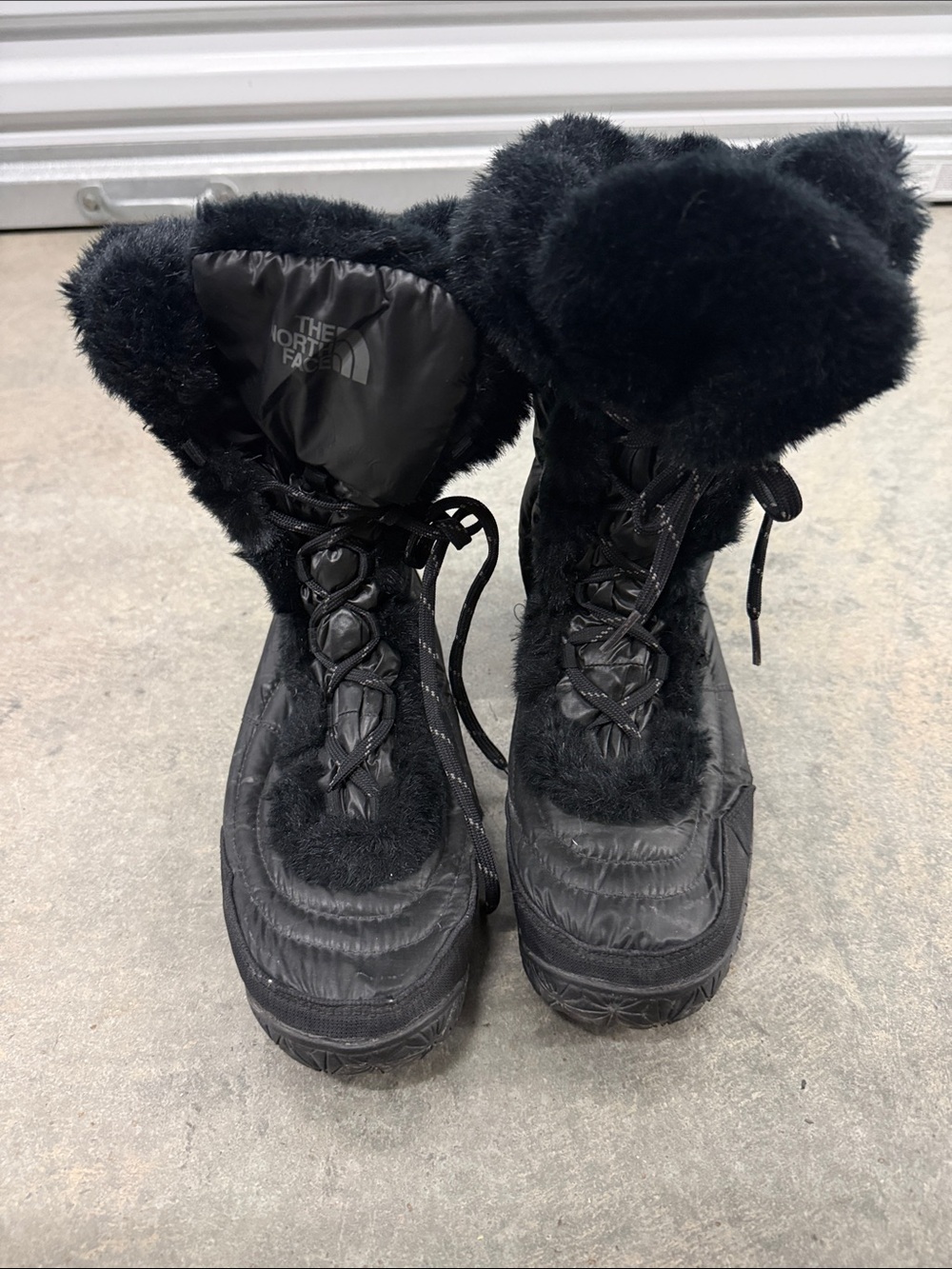 The North Face Women's Black Faux-Fur Lace-Up Winter Boots